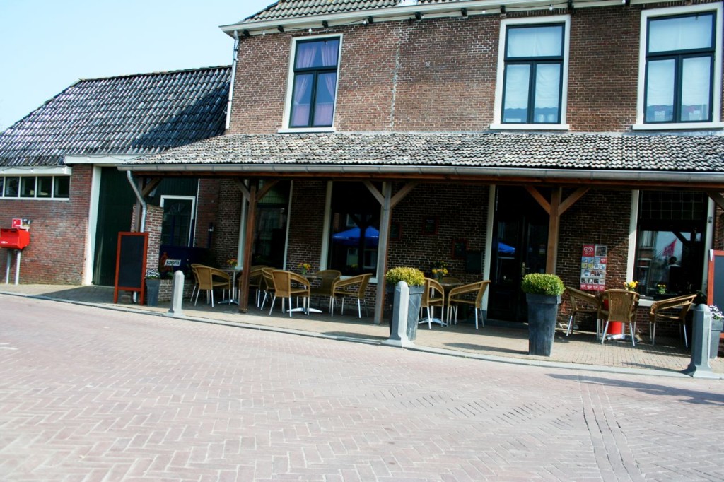 Cafe Restaurant